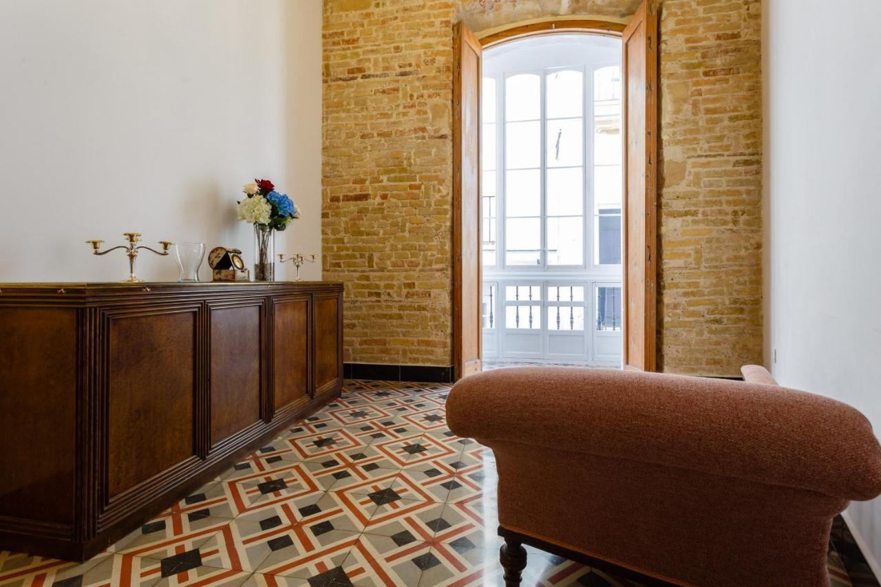Casa Del Coleccionista By Cadiz4rentals Apartment Cadiz